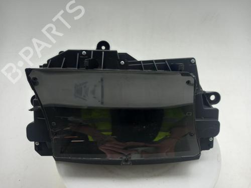 display-monitor-lexus-ux-_aa1_-_ah1_-_ma1_-2018-40307275 main image
