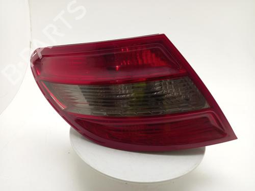 Used Left taillight Left taillight MERCEDES-BENZ C-CLASS (W204) C 220 CDI (204.002) (170 hp) 40336339 40336339