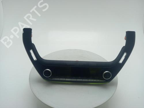 climate-control-toyota-corolla-hatchback-_e21_-_ea1_-_eh1_-2018-40327226 main image