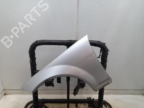left-front-fenders-mercedes-benz-c-class-w204-2007-2008-2009-2010-2011-2012-2013-2014-2015-40312808 main image