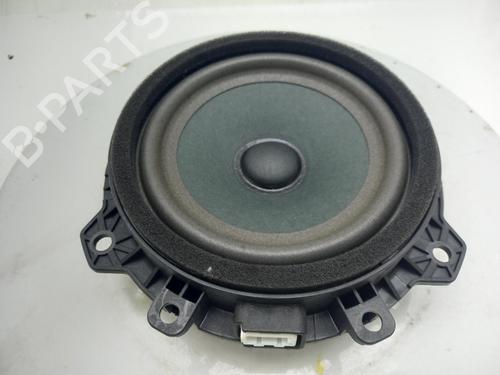 speaker-kia-stonic-yb-2017-40321006 main image
