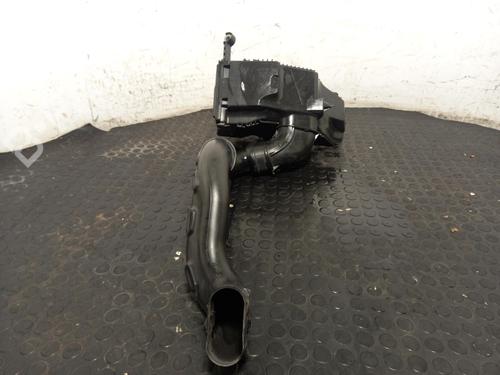 air-filter-box-renault-clio-iv-bh_-2012-2013-2014-2015-2016-2017-2018-2019-2020-2021-40305290 main image