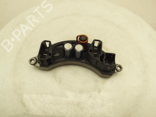 Used Heater resistor Heater resistor RENAULT CAPTUR II (HF_) TCe 130 (HFMF) (131 hp) 40346152 40346152