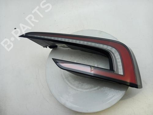 Used Right taillight Right taillight TESLA MODEL 3 (5YJ3) EV (283 hp) 40486954 40486954