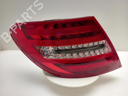 left-taillight-mercedes-benz-c-class-w204-2007-2008-2009-2010-2011-2012-2013-2014-2015-40302373 main image