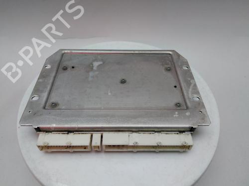 Used Engine control unit (ECU) Engine control unit (ECU) MERCEDES-BENZ SL (R231) 63 AMG (231.474) (537 hp) 40345296 40345296