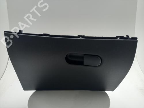 glove-box-alfa-romeo-giulietta-940_-2010-2011-2012-2013-2014-2015-2016-2017-2018-2019-2020-40325800 main image