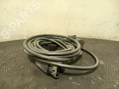 cable-mg-mg-4-eh32-2022-40312273 main image