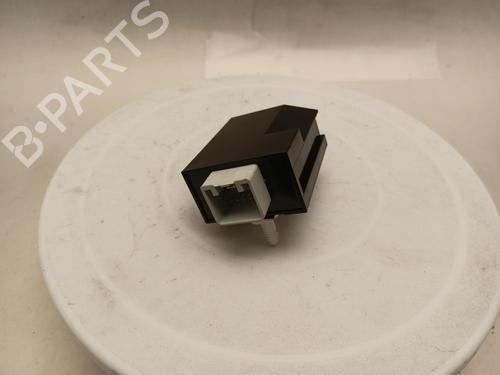 engine-control-unit-ecu-land-rover-discovery-sport-l550-2014-40343977 main image