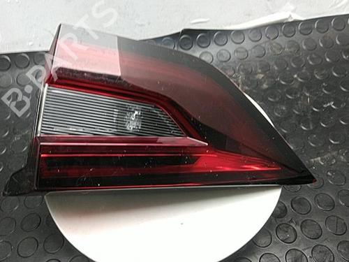 right-taillight-nissan-juke-f16_-2019-40312828 main image