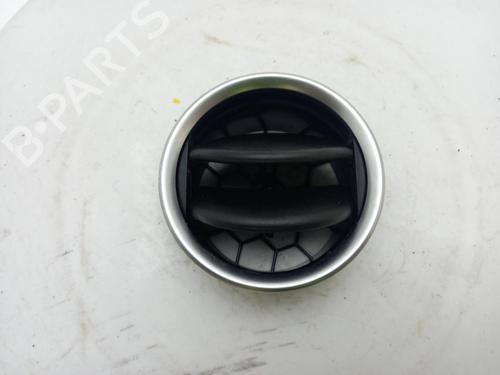 air-vent-suzuki-vitara-ly-2015-40317665 main image