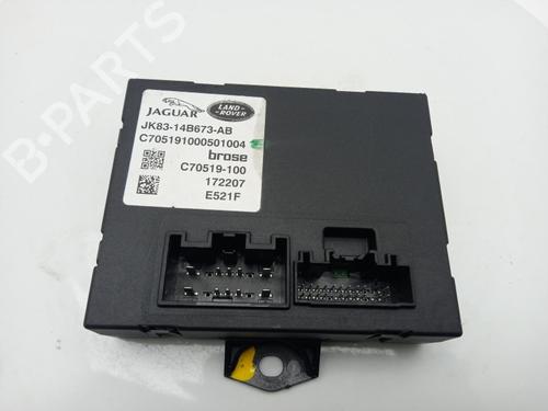 engine-control-unit-ecu-jaguar-f-pace-x761-2015-40330962 main image