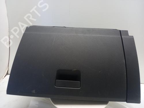 Used Glove box Glove box SEAT ARONA (KJ7, KJP) 1.0 TSI (95 hp) 40333415 40333415