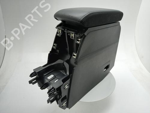Used Armrest / Center console Armrest / Center console PEUGEOT 208 II (UB_, UP_, UW_, UJ_) 1.2 PureTech 100 (101 hp) 40463861 40463861