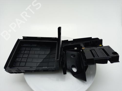 Fuse box VW GOLF VI (5K1) 1.4 TSI | BP40339659E1 - Image 1