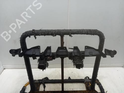 rear-bumper-bracket-jaguar-f-pace-x761-2015-40331046 main image