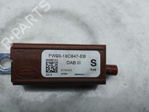 antennabase-jaguar-e-pace-x540-2017-40345550 main image