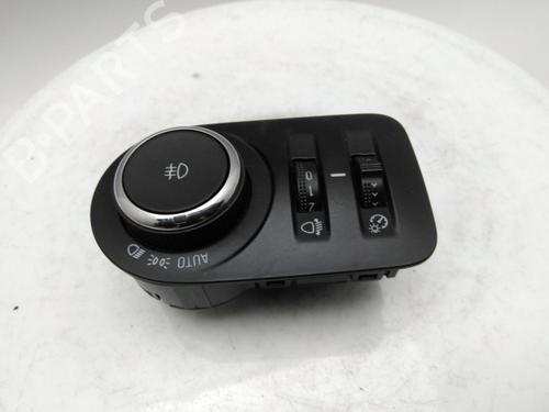 Headlight switch VAUXHALL ASTRA Mk VII (K) Estate (B16) 1.6 CDTi | BP40345744I24 - Image 3