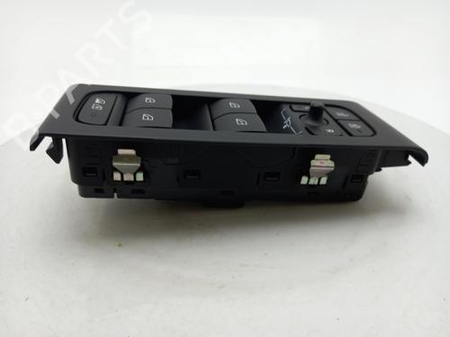 Switch VOLVO XC40 (536) Recharge AWD | BP40320638I30 - Image 4