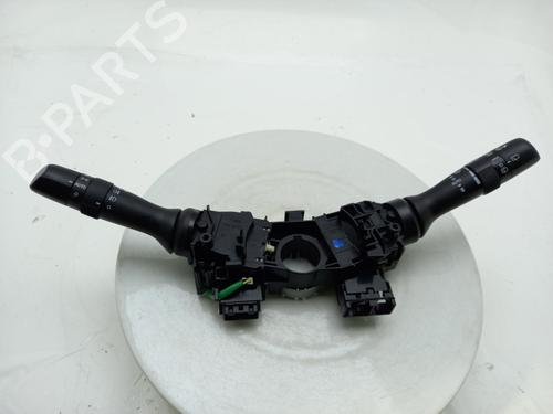 Used Steering column stalk Steering column stalk SUBARU XV (_GP_) 2.0 D AWD (GPD) (147 hp) 40323135 40323135