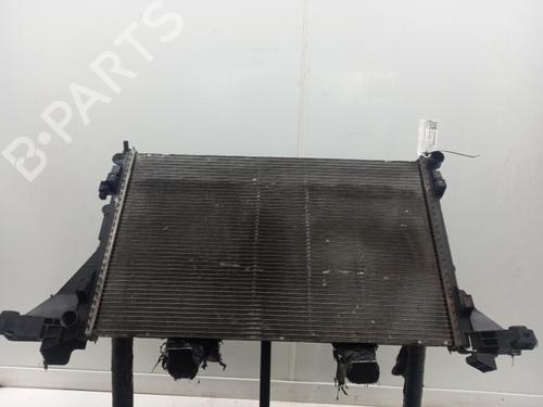Used Water radiator Water radiator RENAULT MASTER III Van (FV) 2.3 dCi 110 FWD (FV0R, FV0W, FV1A) (110 hp) 40329626 40329626