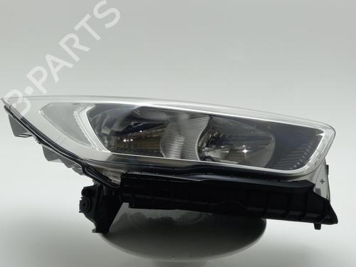 right-headlight-ford-kuga-ii-dm2-2012-40324268 main image