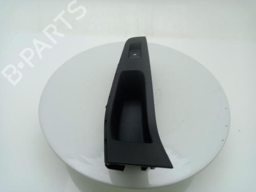 switch-ford-fiesta-vii-van-2018-40320361 main image