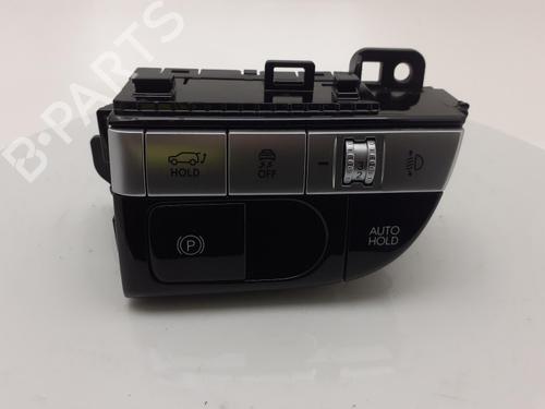 BP40342125I18 main image
