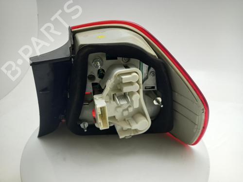 Left taillight BMW 3 (E90) 320 d | BP40333187C34 - Image 4