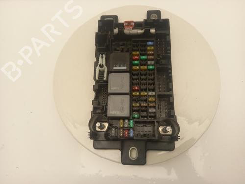 fuse-box-jaguar-e-pace-x540-2017-40310029 main image
