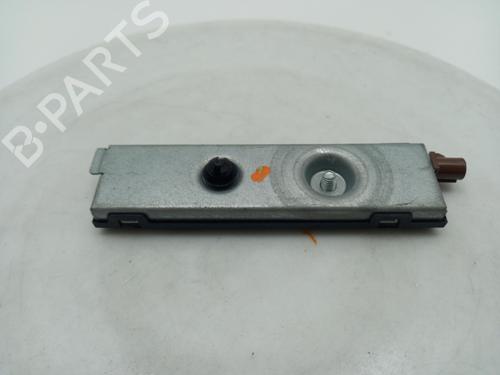 engine-control-unit-ecu-aston-martin-db11-vantage-2016-40341856 main image