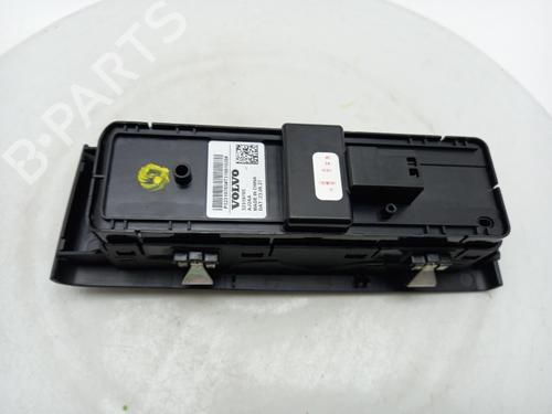 Switch VOLVO XC40 (536) Recharge AWD | BP40320638I30 - Image 6