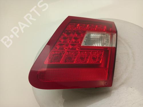 Used Right taillight Right taillight MERCEDES-BENZ E-CLASS (W212) E 350 CGI (212.057) (292 hp) 40337577 40337577
