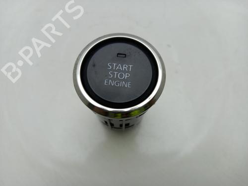 Used Switch Switch MAZDA CX-30 (DM) SKYACTIV-G M Hybrid (122 hp) 40487120 40487120