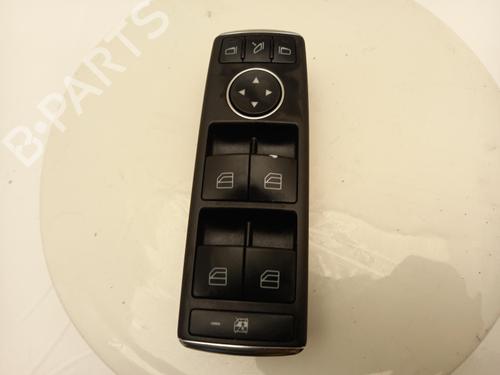 switch-mercedes-benz-c-class-w204-2007-2008-2009-2010-2011-2012-2013-2014-2015-40302371 main image