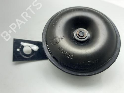 horn-nissan-leaf-ze1-2017-40326335 main image