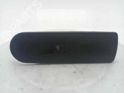 Used Switch Switch RENAULT CLIO IV (BH_) 0.9 TCe 90 (BHNF, BHMA, BHMH, BHJK, BHJR) (90 hp) 40305829 40305829