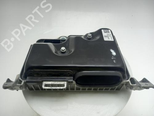 engine-control-unit-ecu-tesla-model-3-5yj3-2017-40326994 main image