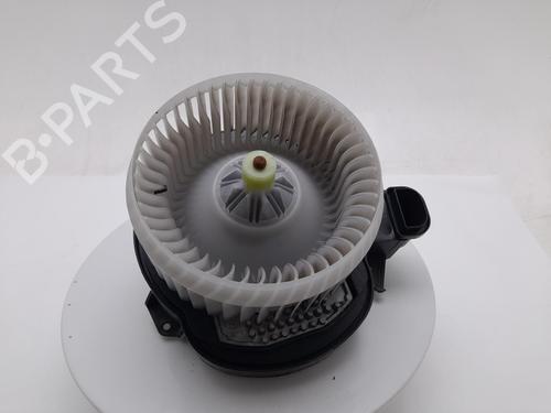 Used Heater blower motor Heater blower motor LAND ROVER RANGE ROVER VELAR (L560) 2.0 D180 TD4 4x4 (180 hp) 40307457 40307457