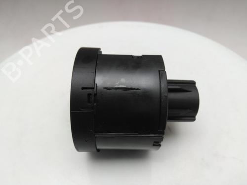 Headlight switch PORSCHE CAYENNE (9PA) S 4.8 | BP40344911I24 - Image 2