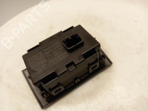 Warning switch VW GOLF VIII (CD1, DA1) 1.5 TSI | BP40344255I22 - Image 3