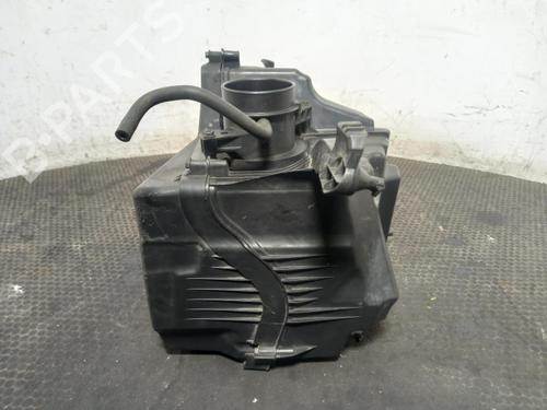 Used Air filter box Air filter box VOLVO V40 Hatchback (525) D2 (114 hp) 40313939 40313939
