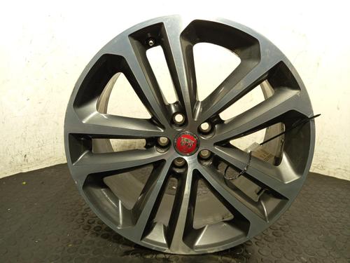 rim-jaguar-f-pace-x761-2015-40336216 main image