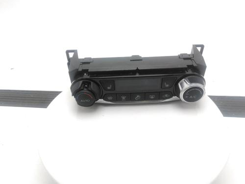 Used Climate control Climate control NISSAN JUKE (F16_) DIG-T 117 (117 hp) 40324278 40324278