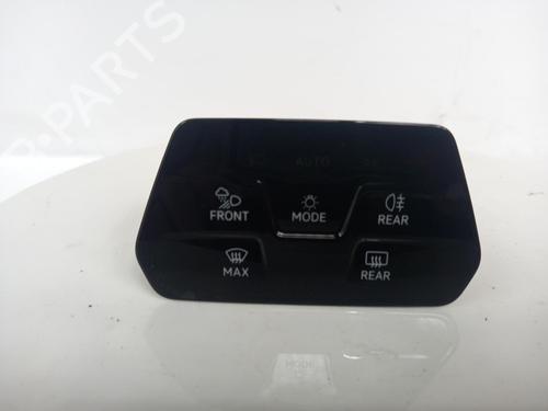 switch-vw-golf-viii-cd1-da1-2019-40315608 main image