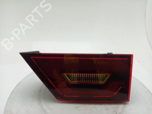 right-taillight-jaguar-e-pace-x540-2017-40306681 main image
