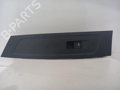 switch-skoda-fabia-iv-pj3-2021-40315503 main image