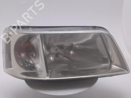 Used Right headlight Right headlight VW TRANSPORTER T5 Van (7HA, 7HH, 7EA, 7EH) 1.9 TDI (102 hp) 40557071 40557071