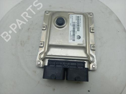 Used Engine control unit (ECU) Engine control unit (ECU) FIAT 500 (312_) 1.0 Mild Hybrid (312.AYD1B) (69 hp) 40307427 40307427