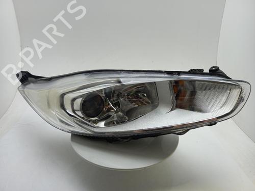 Used Right headlight Right headlight FORD FIESTA VI (CB1, CCN) 1.0 EcoBoost (125 hp) 40300553 40300553